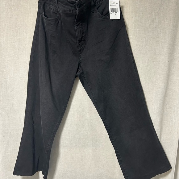 Black Wide-Leg Jeans - Picture 1 of 8